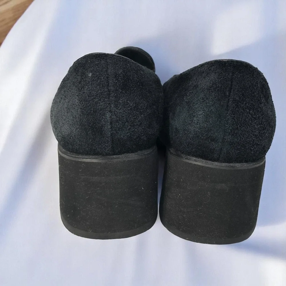 VTG Hush Puppies Suede Loafers Woman 9W Block Heel‎ Comfort Slip On Shoes Preppy